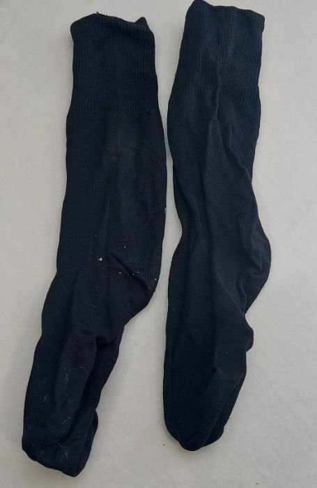 BLACK SCHOOL SOCKS