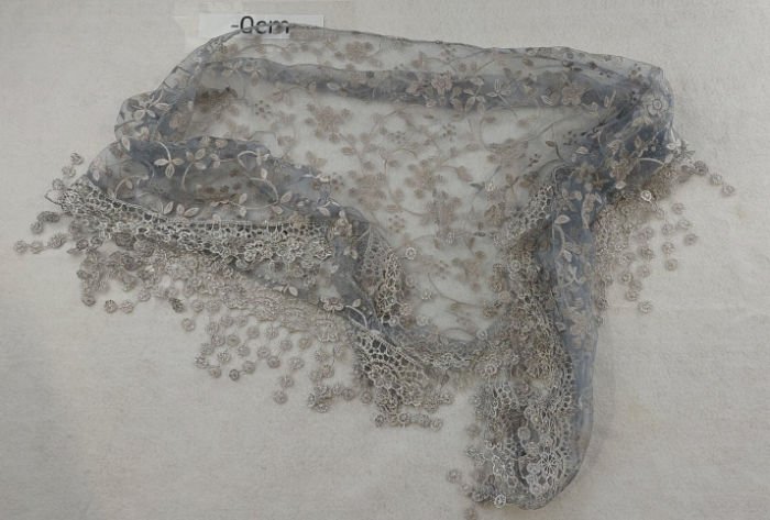 GREY SCARF NET PERIOD