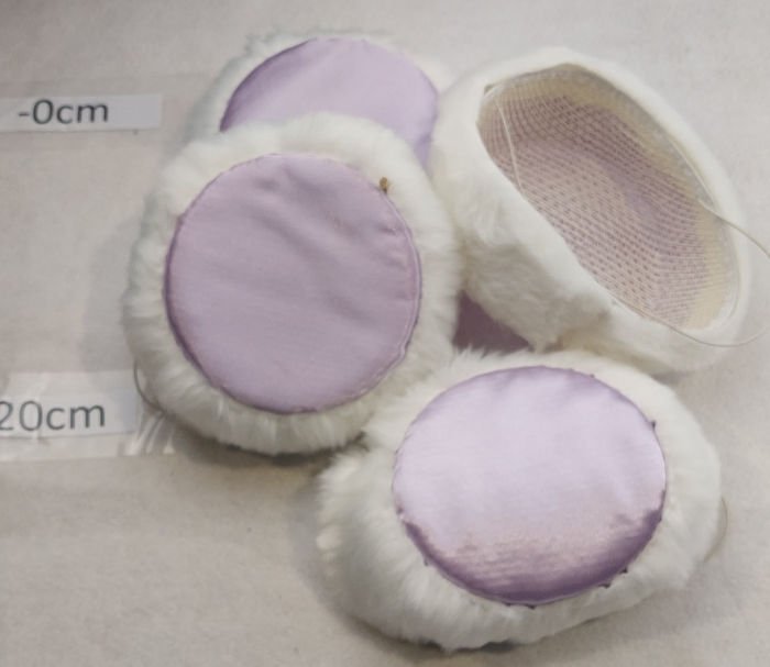 WHITE AND LILAC FAUX FUR HAT WITH ELASTIC
