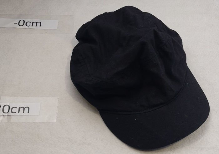 BLACK CAP