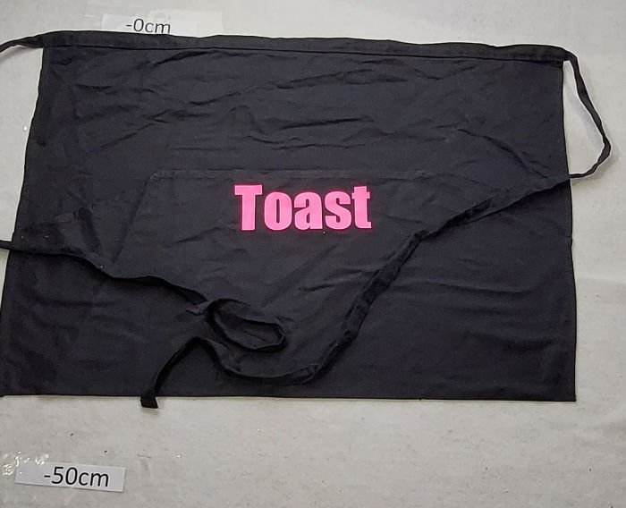 BLACK WAIST APRON WITH PRINT