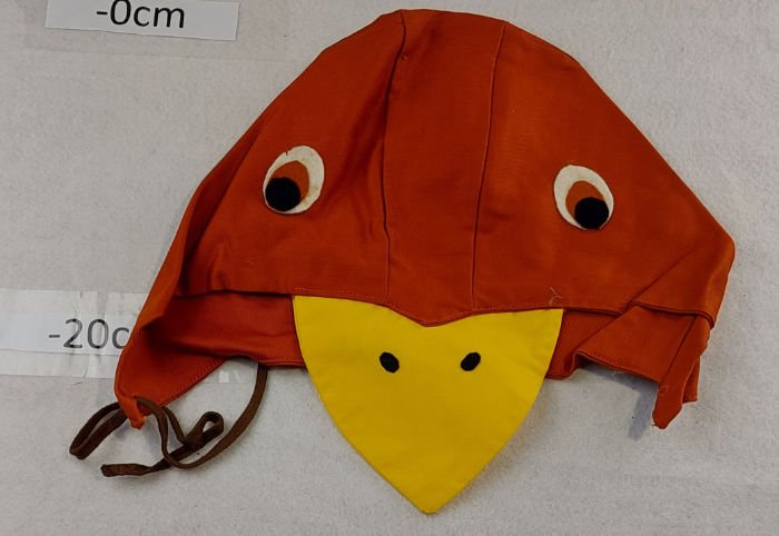 PENGUIN HATS BROWN