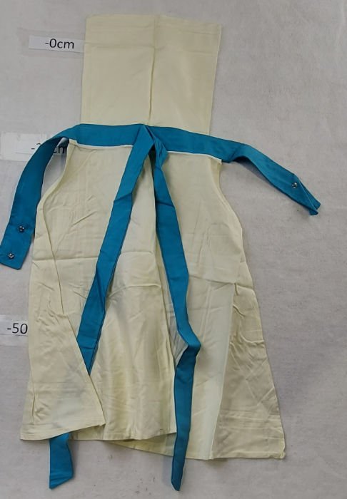 CREAM APRON