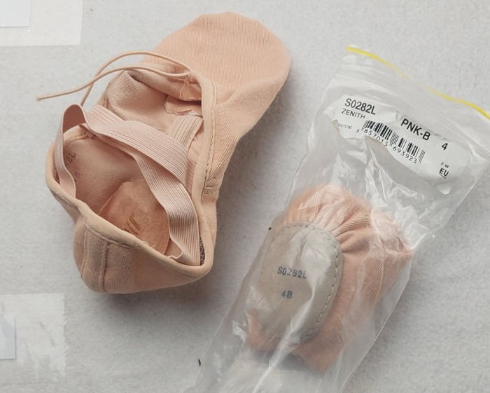 BALLET SHOES 