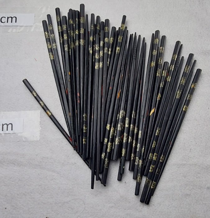 CHOPSTICKS