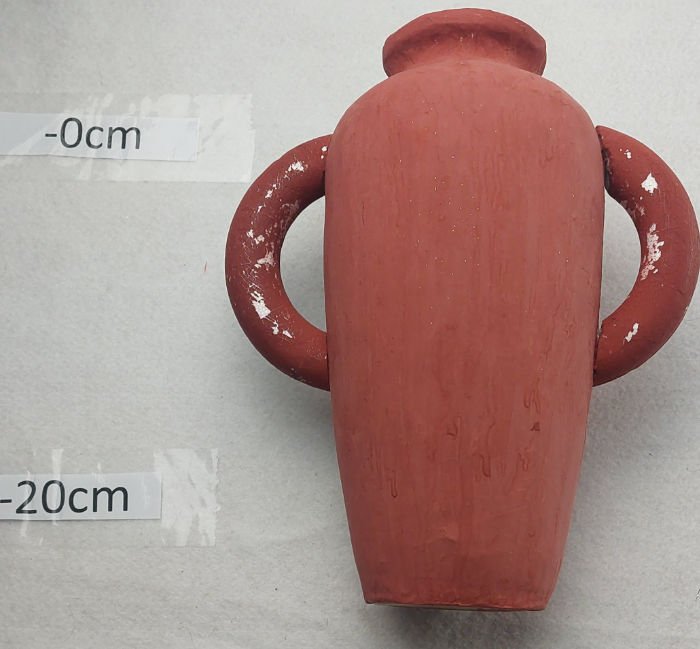 BROWN URN