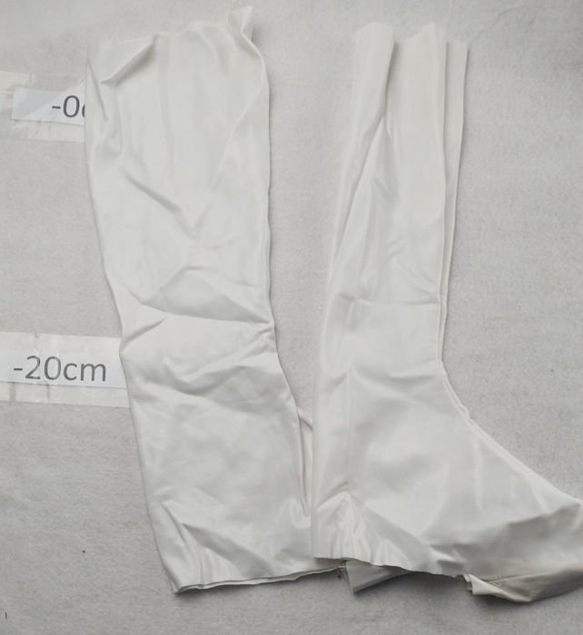 SHOE COVERS BOOTS