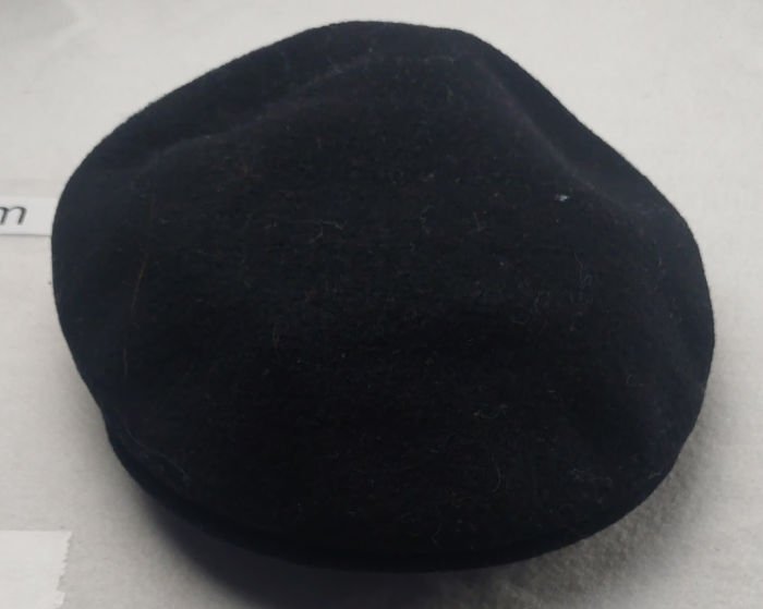 BLACK CAP