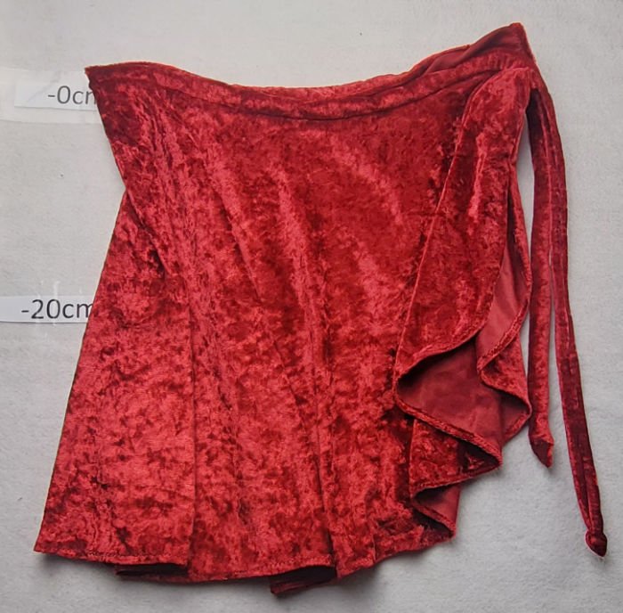 MAROON SKIRT